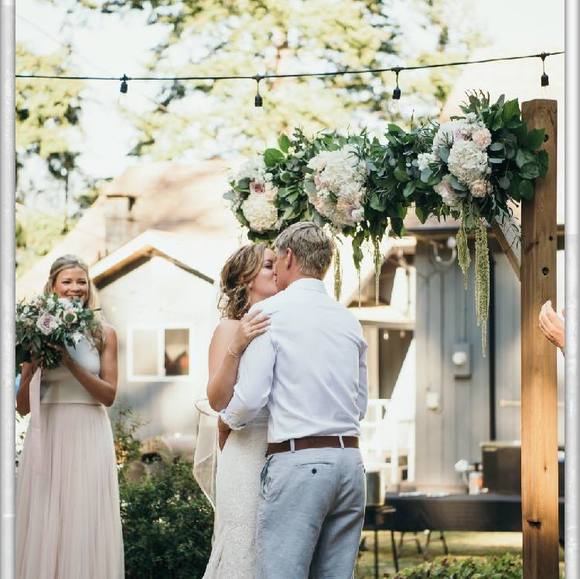 Meet your Posher, Ricci-lee - Picture 1 of 1